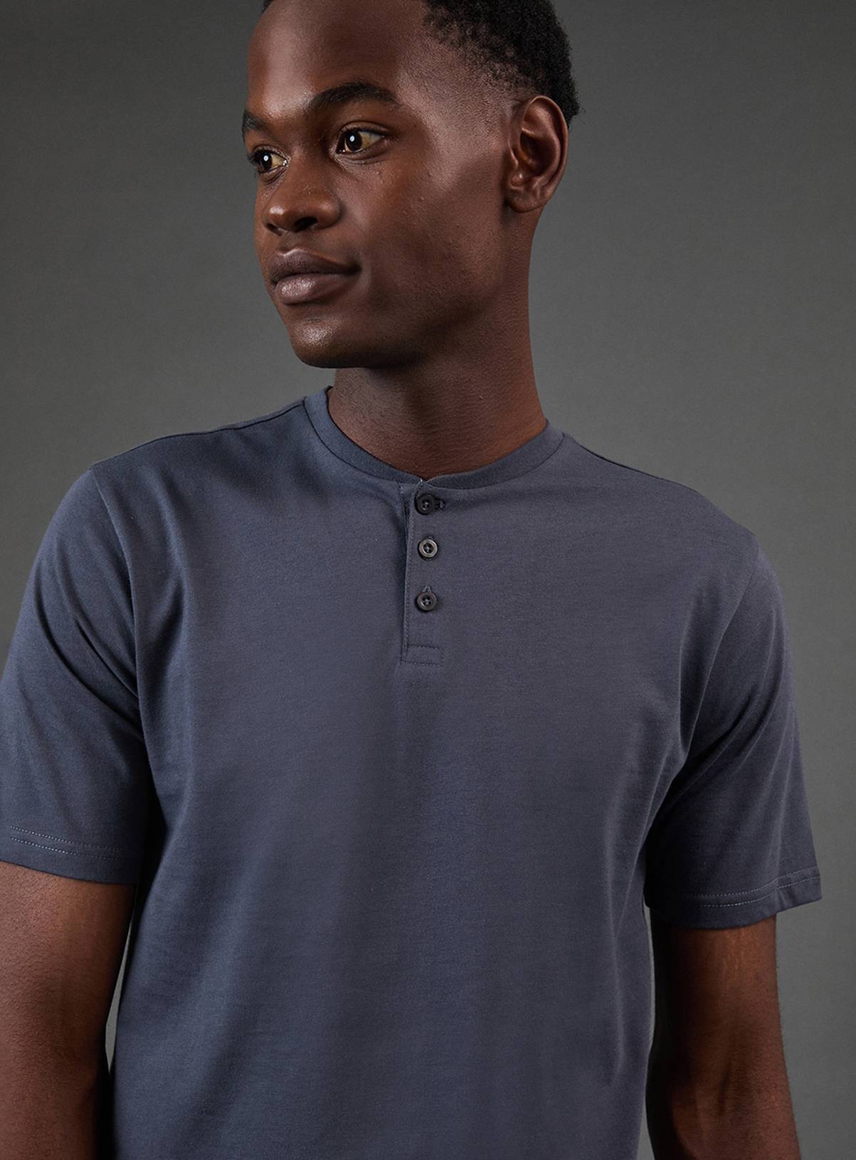 BURTON Dark Blue Grandad Neck T-Shirt M - Image 3
